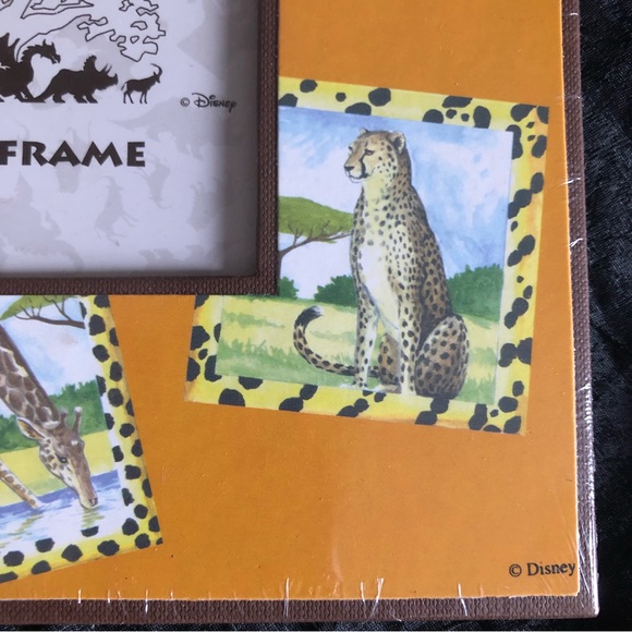 Pair of Disney Animal Kingdom Square Picture Frame - Picture 7 of 14